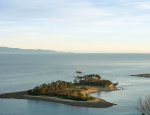 Haulashore Island, Nelson